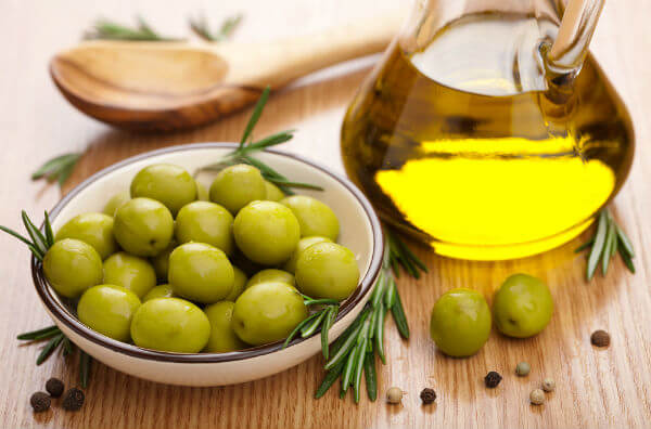 Оливки та оливкова олія