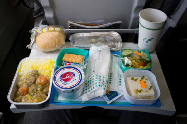 Їжа у літаку