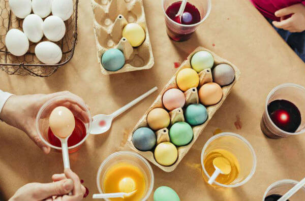Фарбування яєць