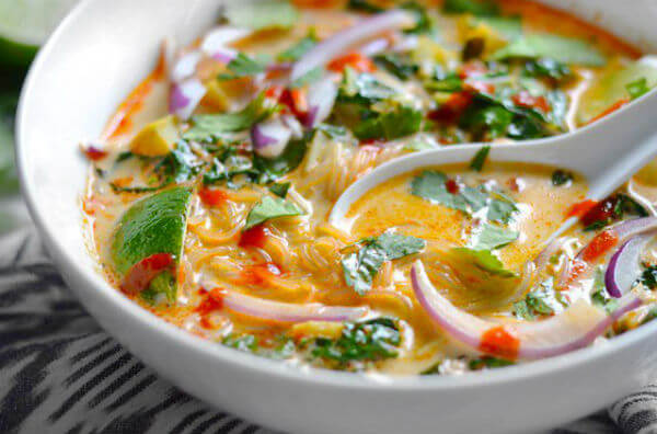 Тайський суп з овочами