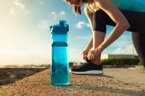 Пиття води під час бігу