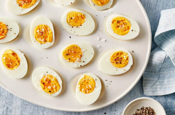 Варені яйця з твердим жовтком