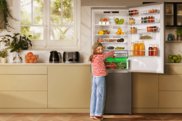 Холодильник з технологією HARVESTfresh