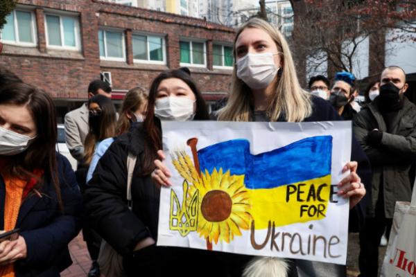 Українці на мітингу